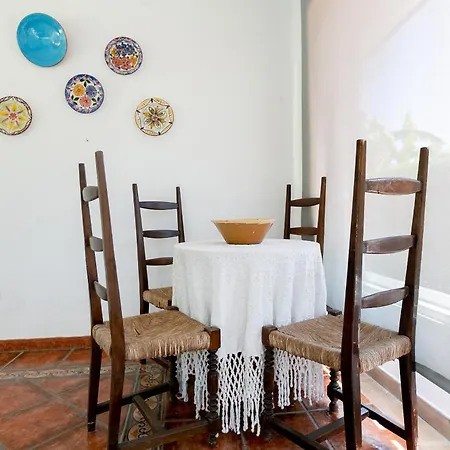 Cionin Villa *